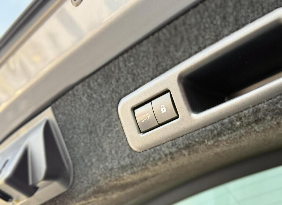 Lexus RX, IV Рестайлинг 300 2.0 AT (238 л.с.) 4WD