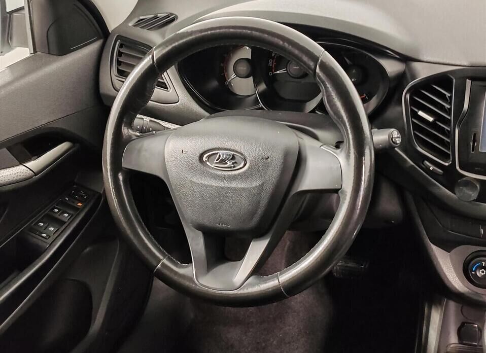LADA (ВАЗ) Vesta, I 1.6 CVT (113 л.с.)
