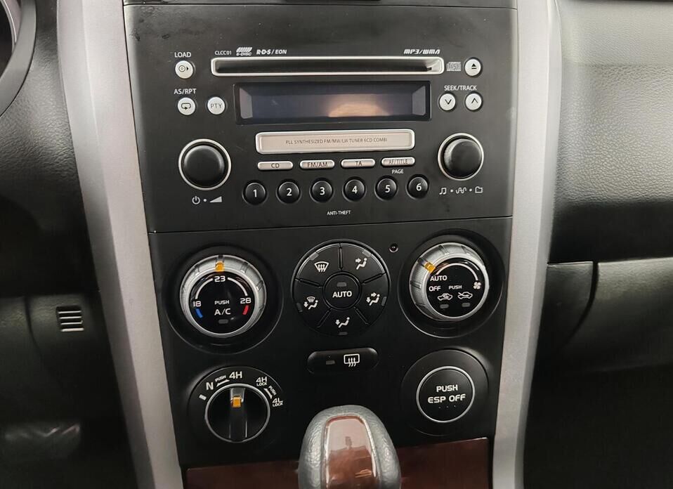 Suzuki Grand Vitara, III Рестайлинг 2.0 AT (140 л.с.) 4WD