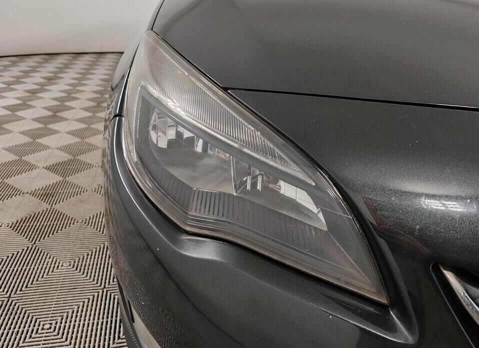 Opel Astra, J Рестайлинг 1.4 AT (140 л.с.)