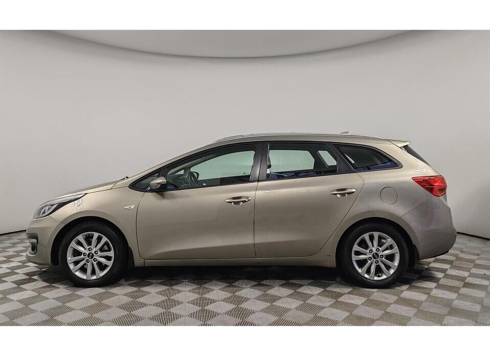 Kia Ceed, II Рестайлинг 1.6 MT (130 л.с.)