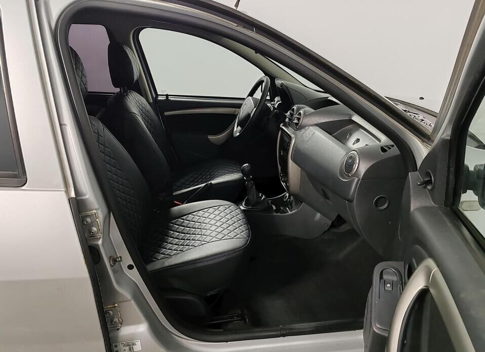 Renault Duster, I 1.6 MT (102 л.с.) 4WD