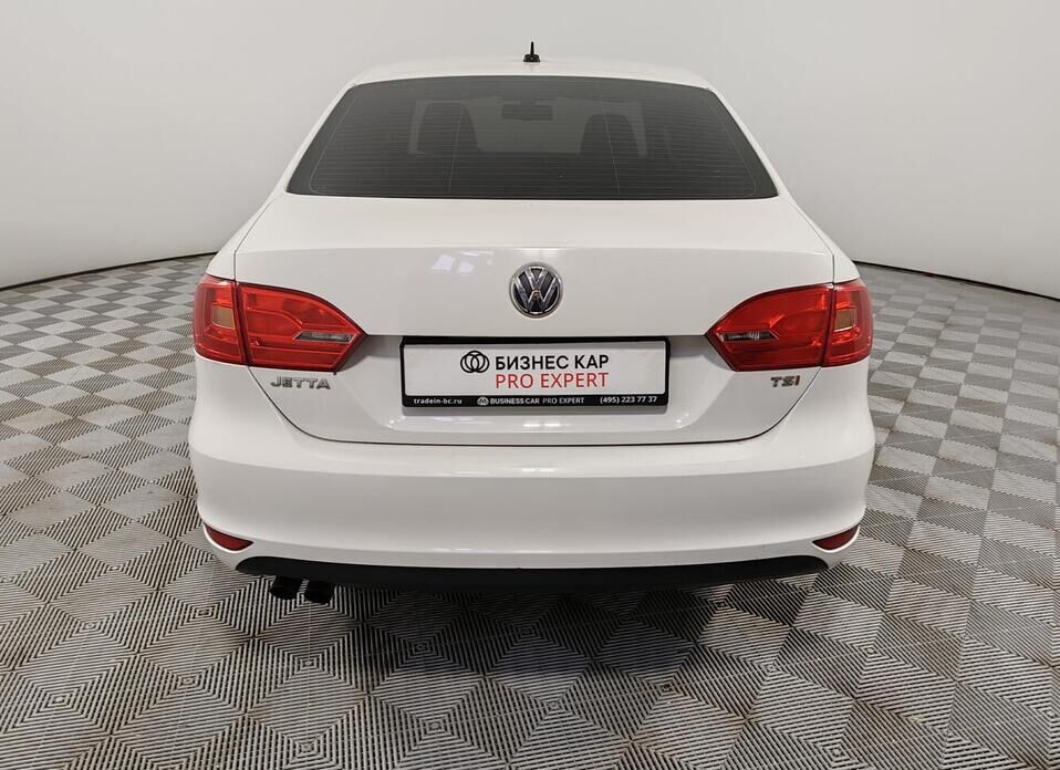 Volkswagen Jetta 1.4 MT (122 л.с.)