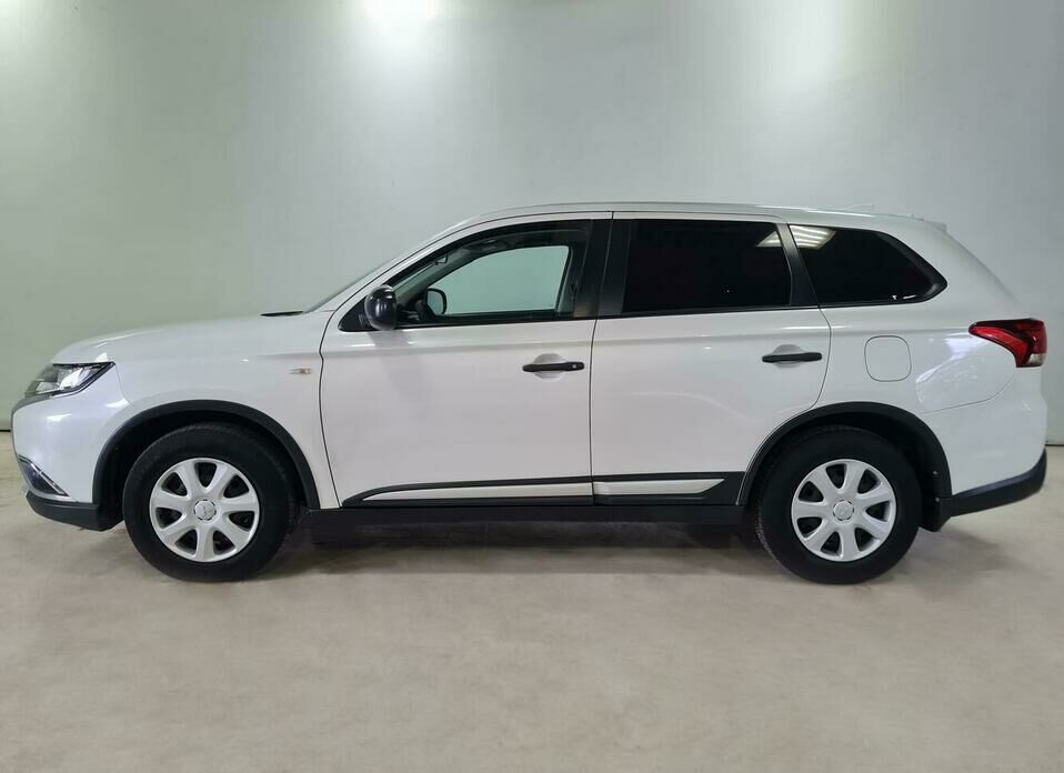 Mitsubishi Outlander 2.0 CVT (146 л.с.)