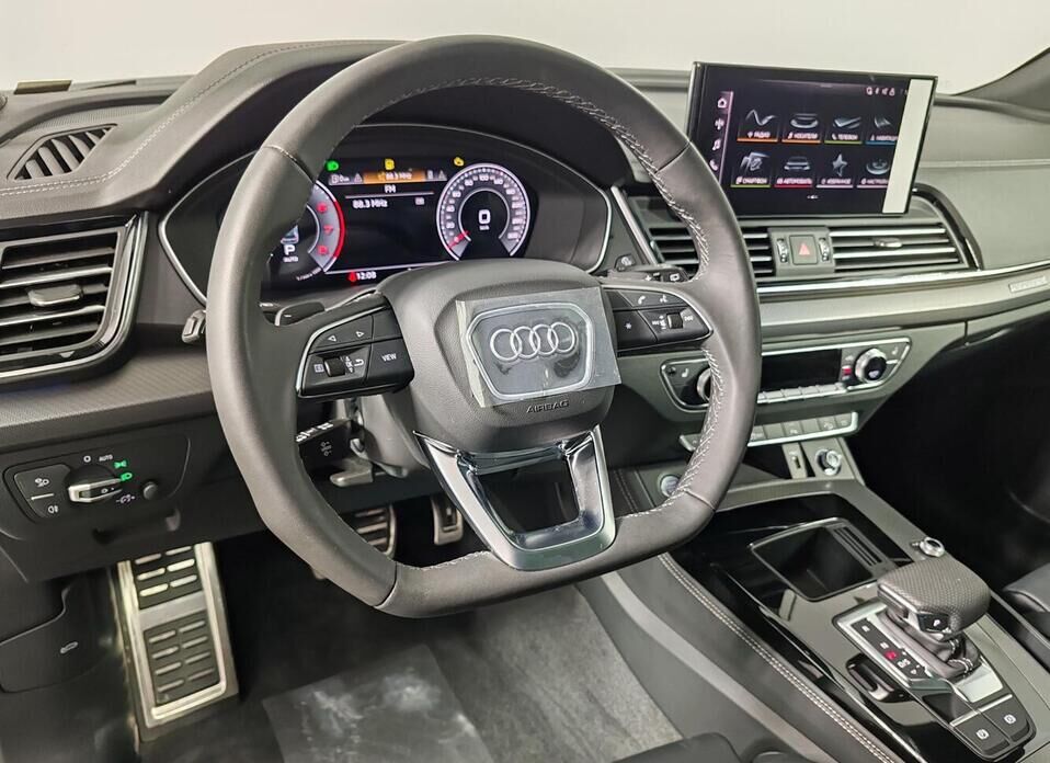 Audi Q5 L 2.0 AMT (190 л.с.) 4WD