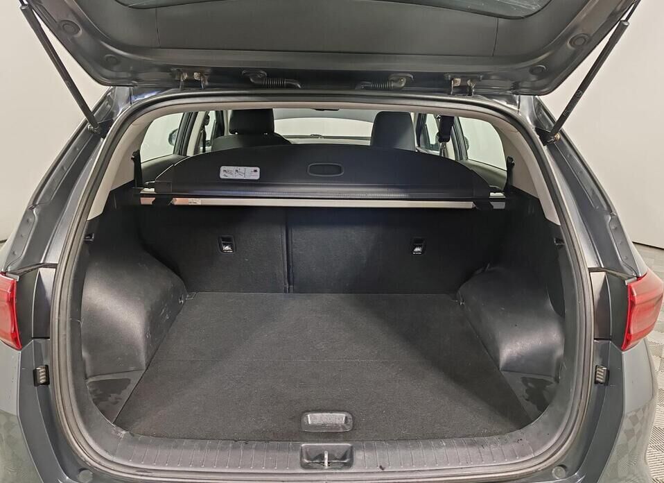 Kia Sportage, IV Рестайлинг 2.0 AT (150 л.с.) 4WD