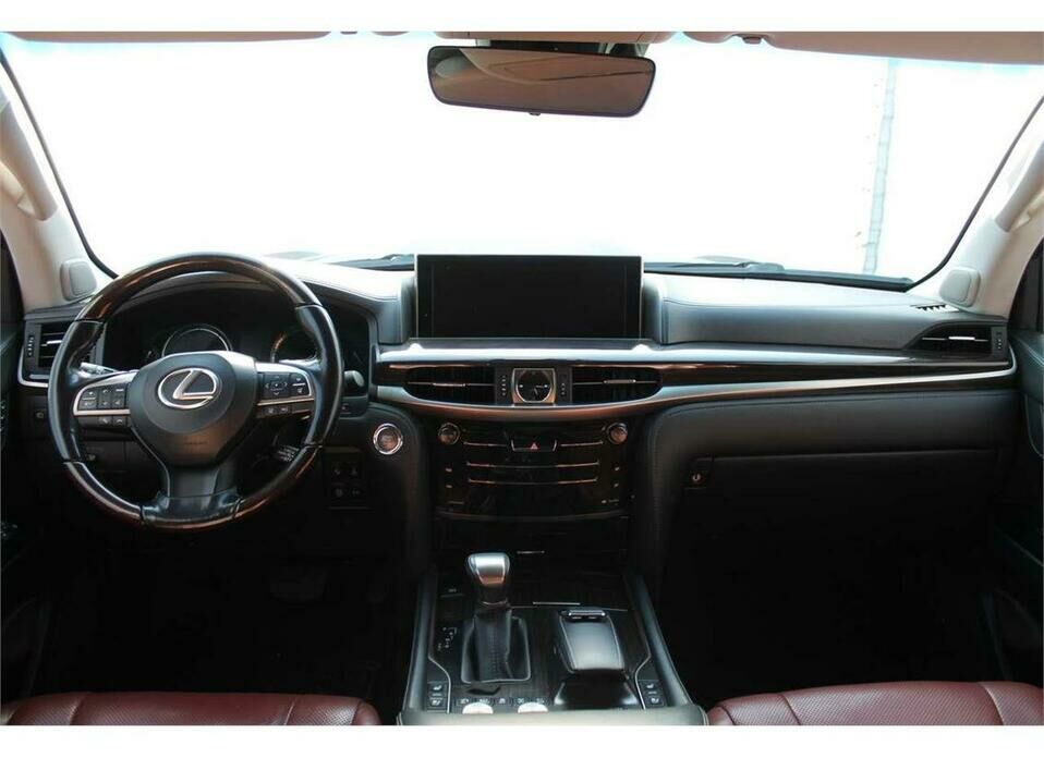 Lexus LX 450d 4.5d AT (272 л.с.) 4WD