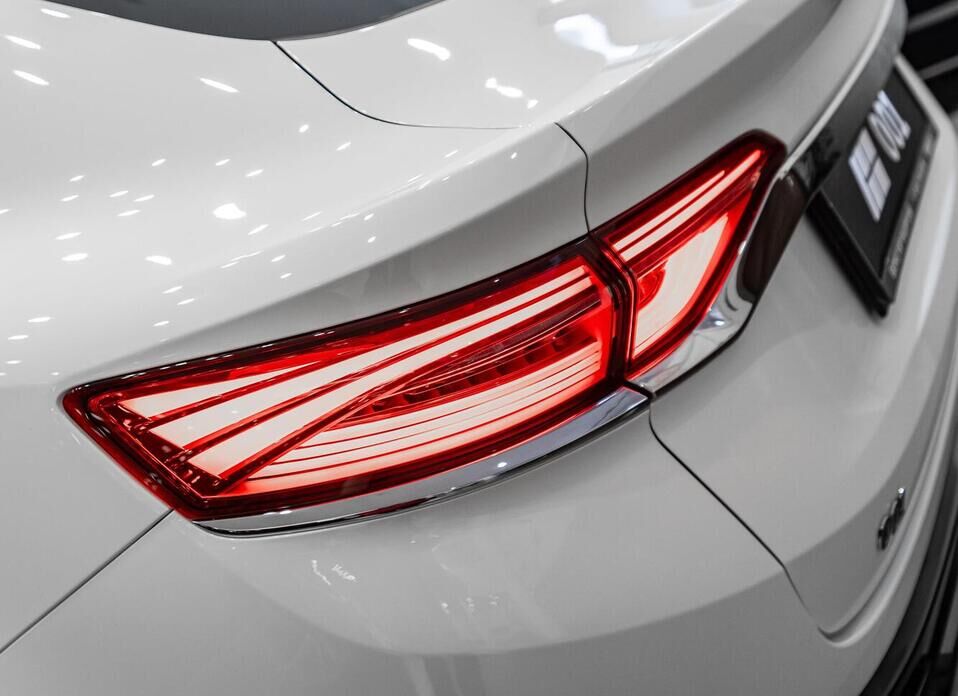 Knewstar 001 2.0 AT (238 л.с.) 4WD