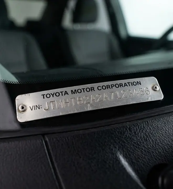 Как расшифровать VIN Toyota: что скрывают 17 символов вашего автомобиля
