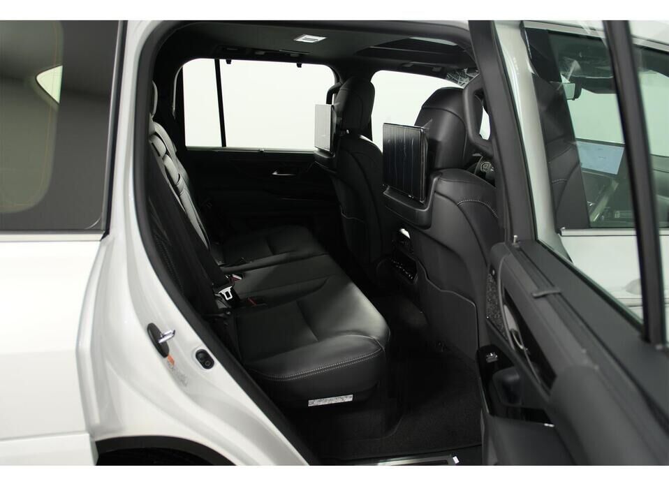 Lexus LX, IV 600 3.5 AT (415 л.с.) 4WD