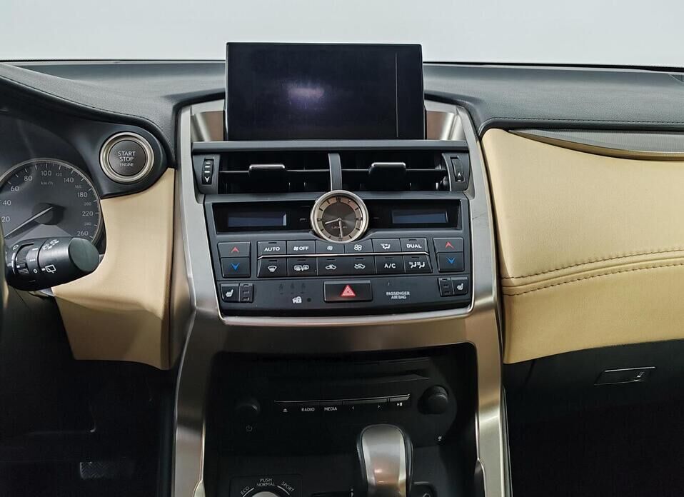 Lexus NX, I 200 2.0 CVT (150 л.с.) 4WD