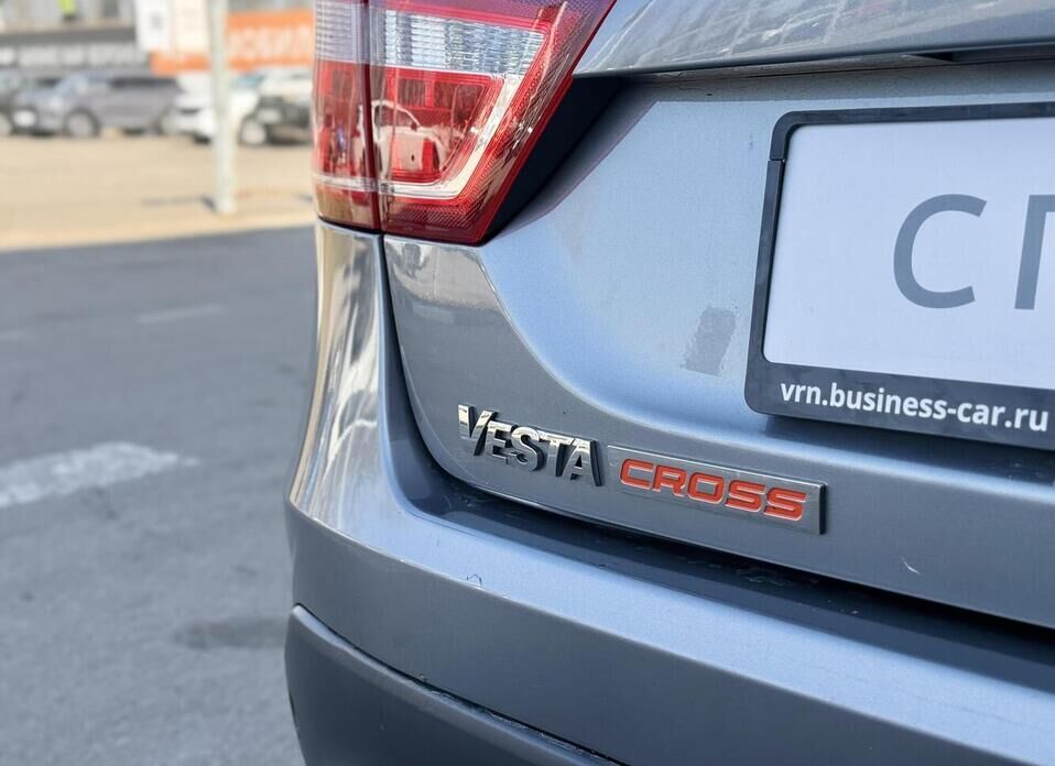 LADA (ВАЗ) Vesta, I Рестайлинг SW Cross 1.6 CVT (113 л.с.)