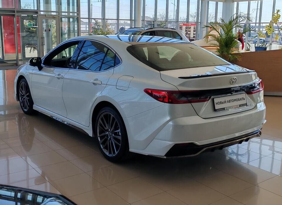 Toyota Camry, IX (XV80) China Market 2.0hyb CVT (197 л.с.)