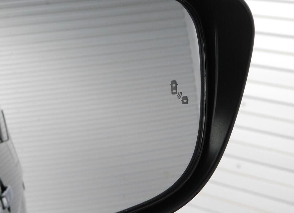 Nissan Serena, V (C27) Рестайлинг 1.2hyb AT (84 л.с.)