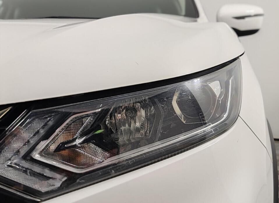 Nissan Qashqai, II Рестайлинг 2.0 CVT (144 л.с.)