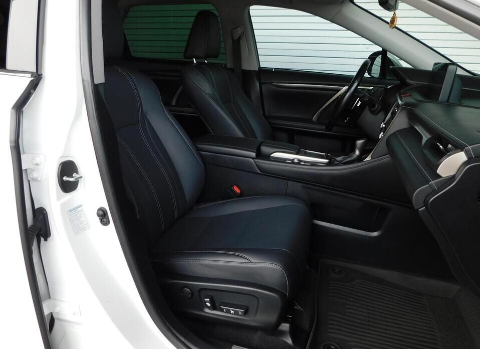 Lexus RX 300 2.0 AT (238 л.с.) 4WD
