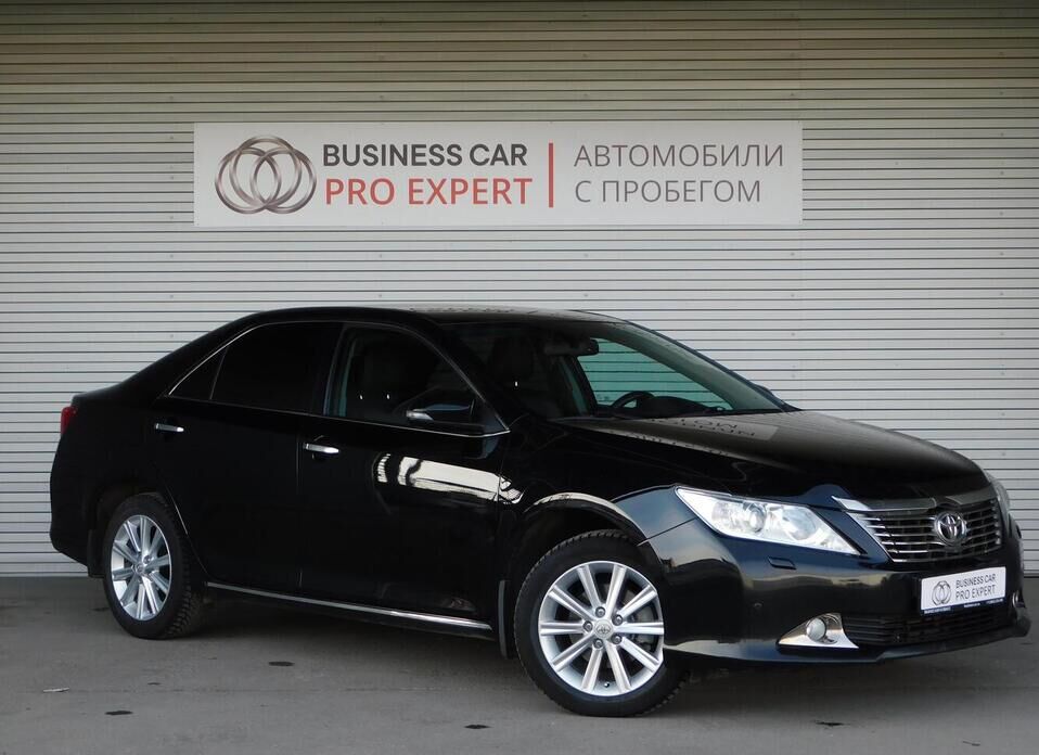 Toyota Camry, VII (XV50) 2.5 AT (181 л.с.)