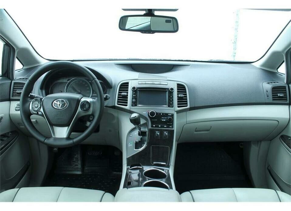 Toyota Venza 2.7 AT (185 л.с.) 4WD