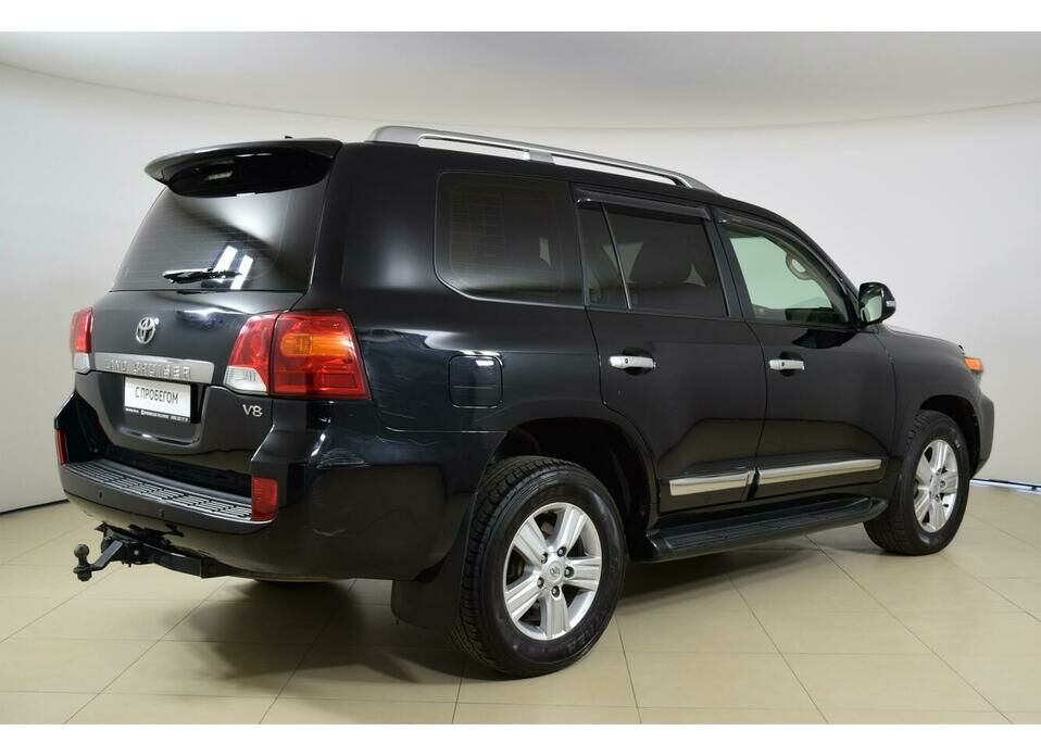 Toyota Land Cruiser 4.5d AT (235 л.с.) 4WD