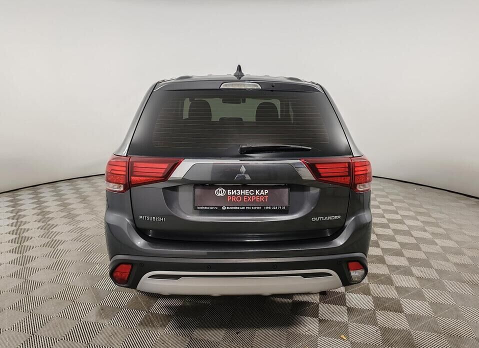 Mitsubishi Outlander, III Рестайлинг 3 2.0 CVT (146 л.с.)