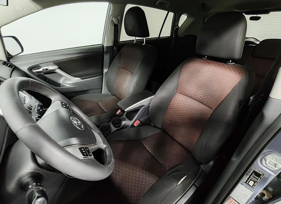 Toyota Verso, I 1.8 CVT (147 л.с.)