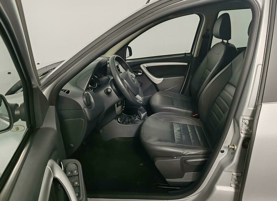 Nissan Terrano 2.0 AT (143 л.с.) 4WD