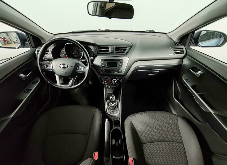 Kia Rio 1.4 MT (107 л.с.)