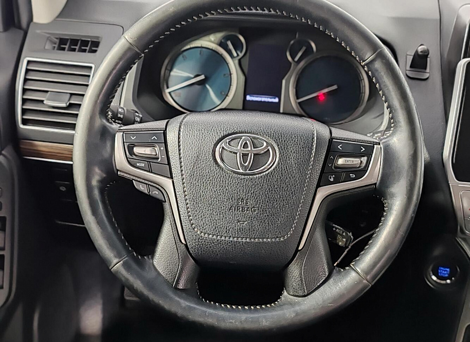 Toyota Land Cruiser Prado, 150 Series Рестайлинг 2 2.8d AT (177 л.с.) 4WD