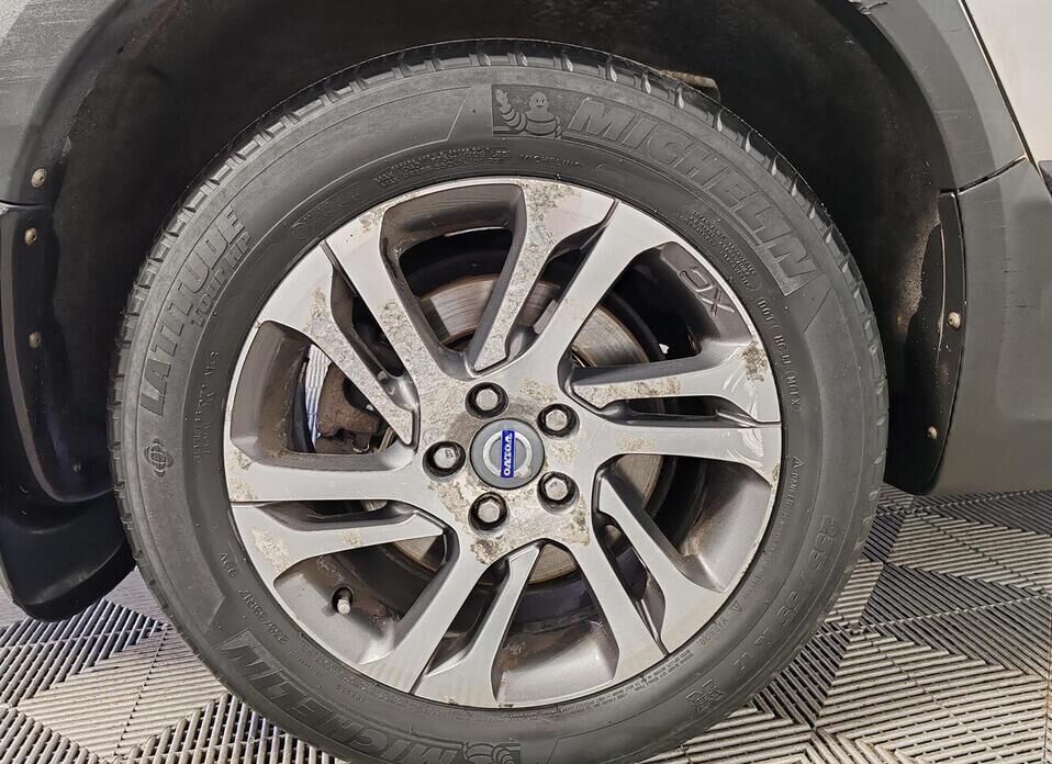 Volvo XC70 2.4d AT (175 л.с.) 4WD