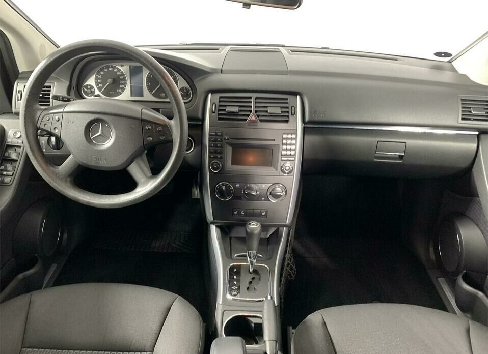 Mercedes-Benz B-Класс 180 1.7 CVT (116 л.с.)