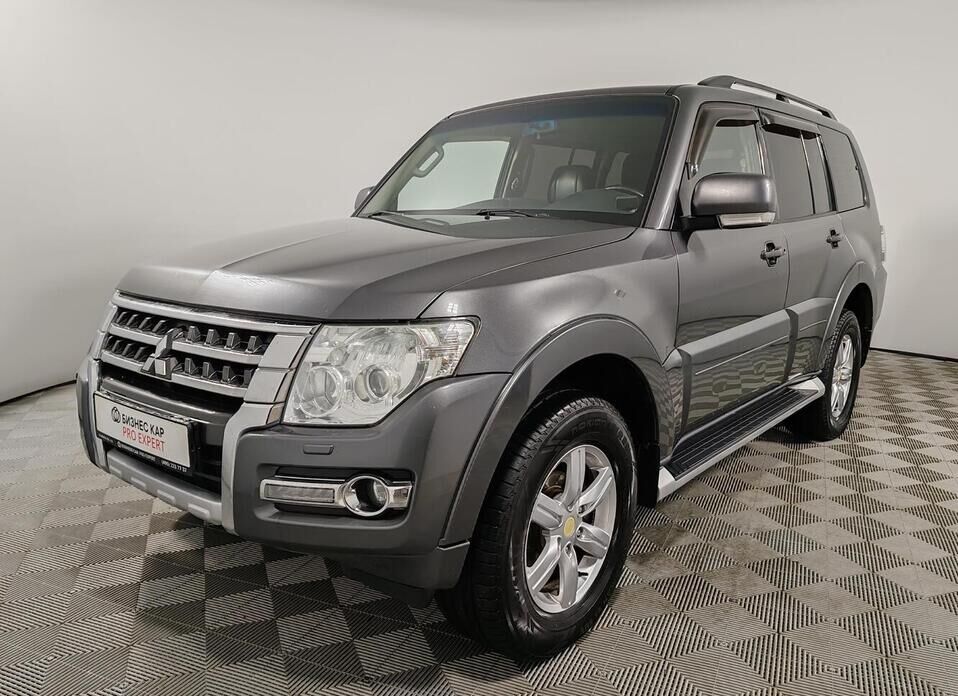 Mitsubishi Pajero, IV Рестайлинг 2 3.0 AT (174 л.с.) 4WD