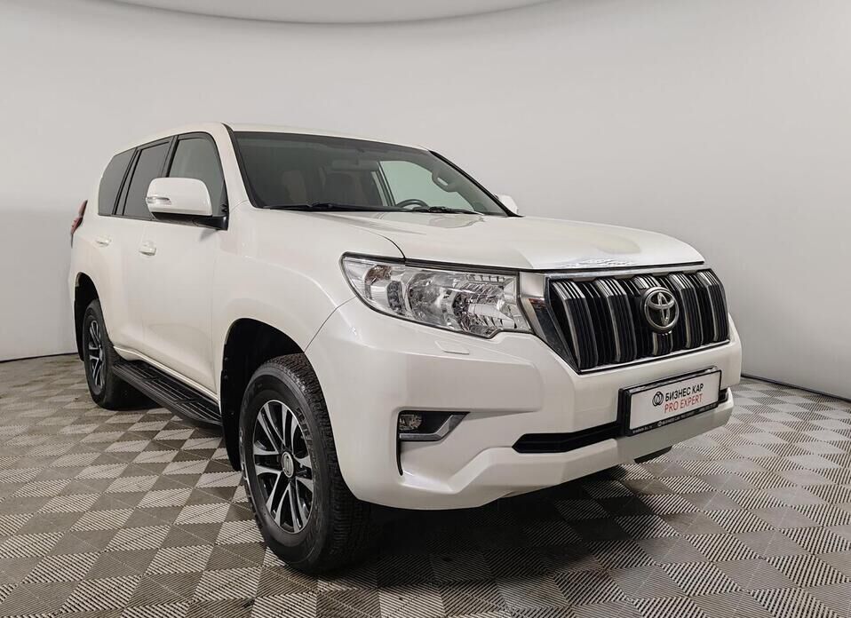 Toyota Land Cruiser Prado, 150 Series Рестайлинг 3 2.8d AT (200 л.с.) 4WD