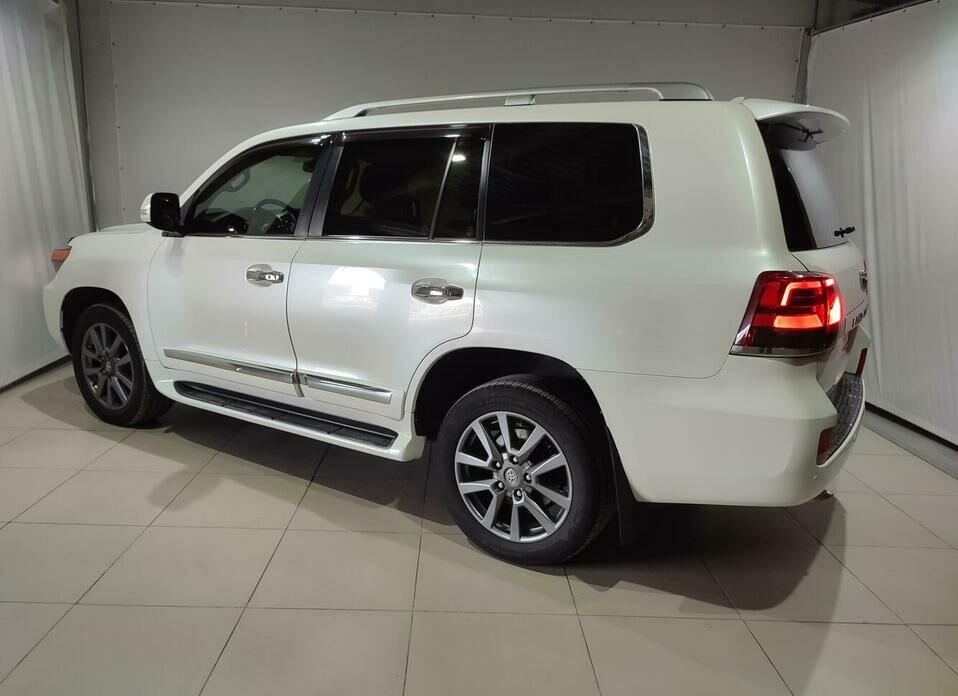 Toyota Land Cruiser 4.5d AT (235 л.с.) 4WD