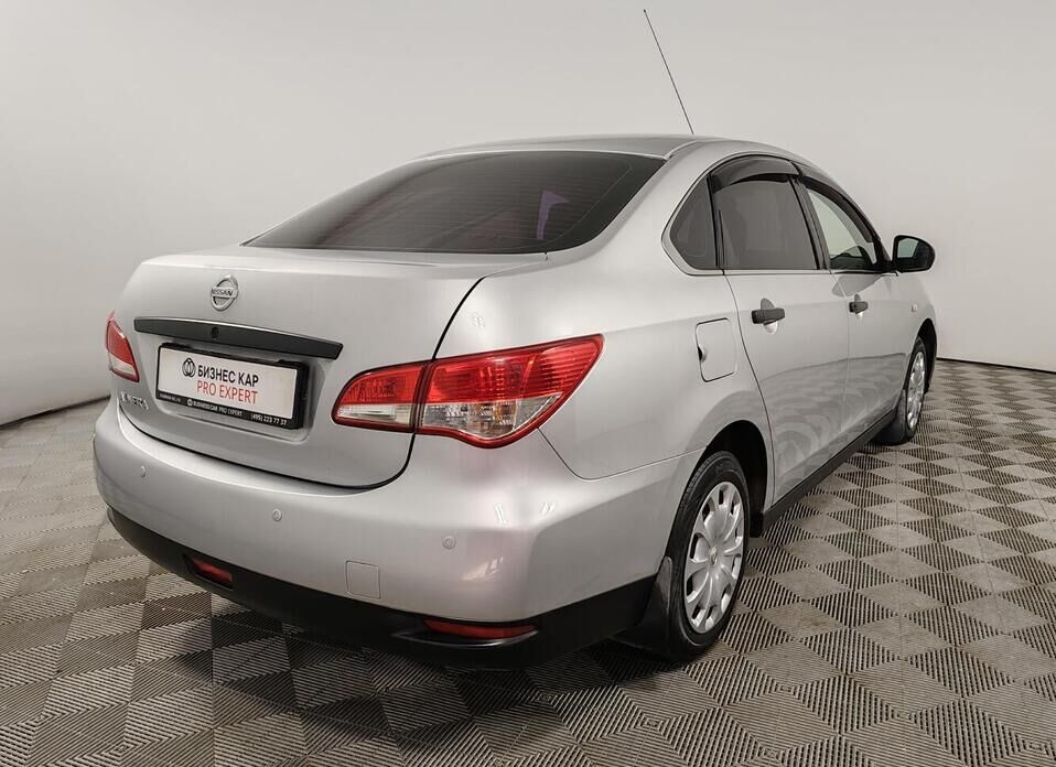 Nissan Almera 1.6 MT (102 л.с.)