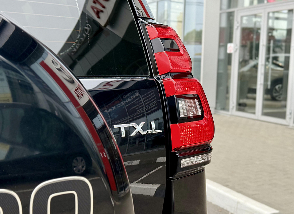 Toyota Land Cruiser Prado, 150 Series Рестайлинг 3 2.8d AT (204 л.с.) 4WD