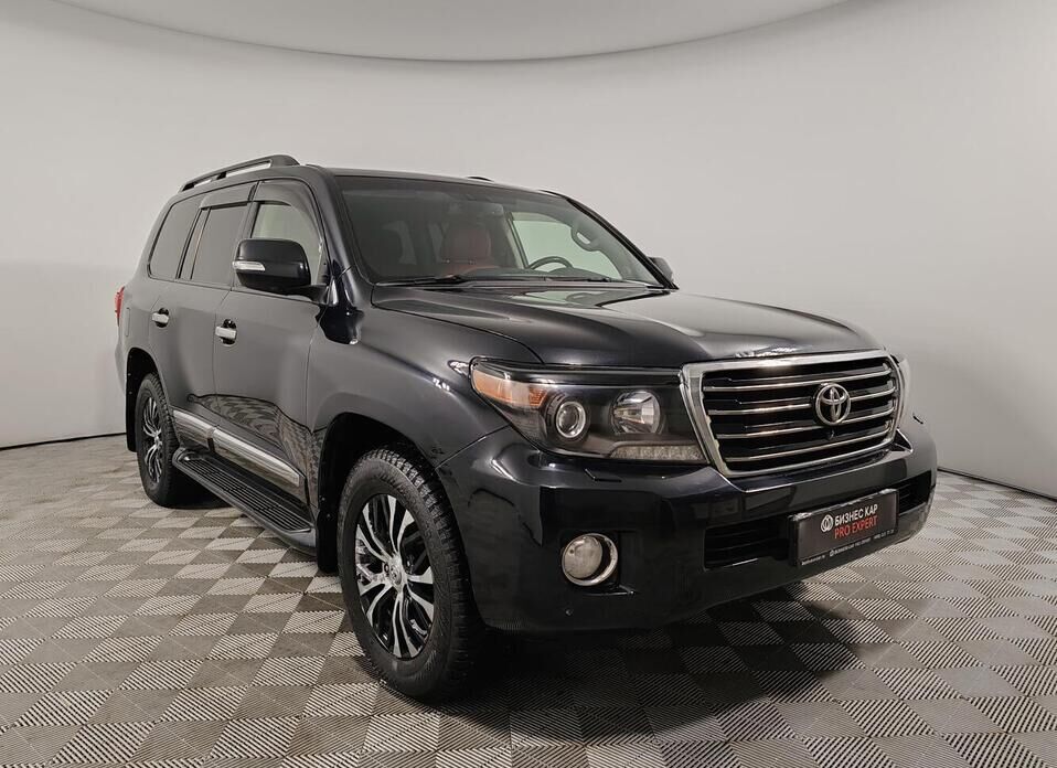 Toyota Land Cruiser, 200 Series Рестайлинг 1 4.5d AT (235 л.с.) 4WD