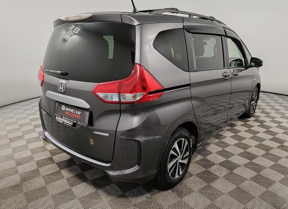 Honda Freed, II 1.5hyb AMT (110 л.с.)