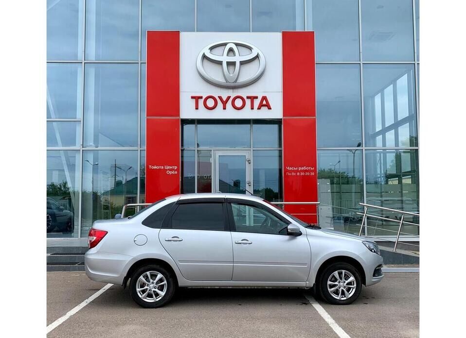 LADA (ВАЗ) Granta 1.6 MT (90 л.с.)