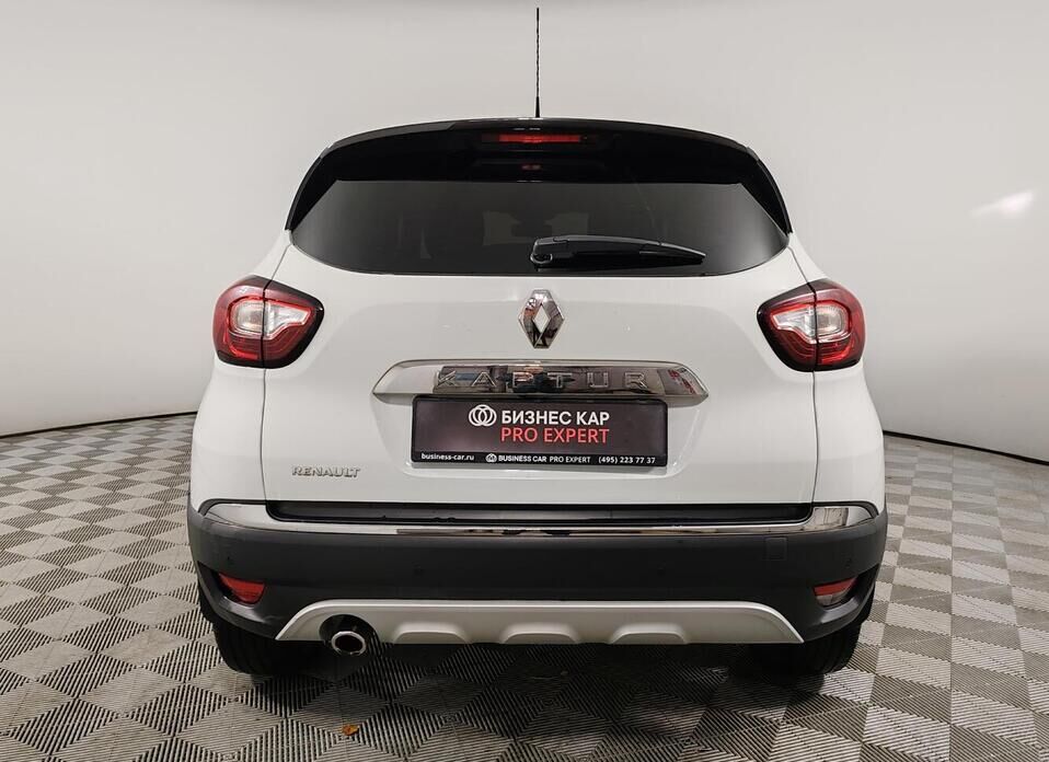 Renault Kaptur, I 1.6 CVT (114 л.с.)