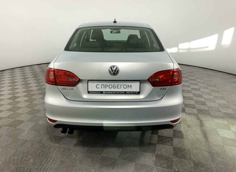 Volkswagen Jetta 1.4 MT (122 л.с.)