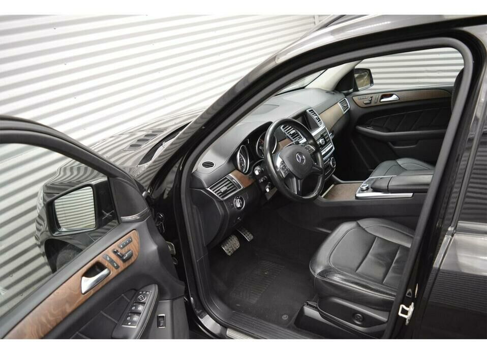 Mercedes-Benz GL-Класс 350 CDI BlueTEC 3.0d AT (249 л.с.) 4WD