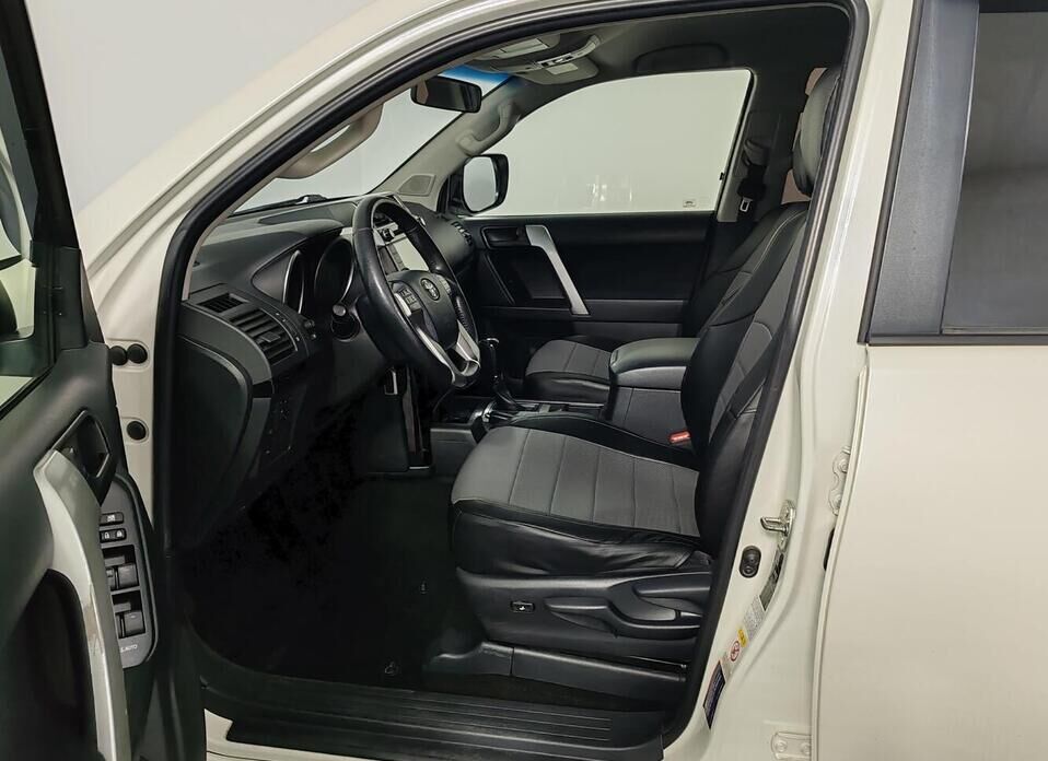 Toyota Land Cruiser Prado, 150 Series Рестайлинг 1 2.7 AT (163 л.с.) 4WD