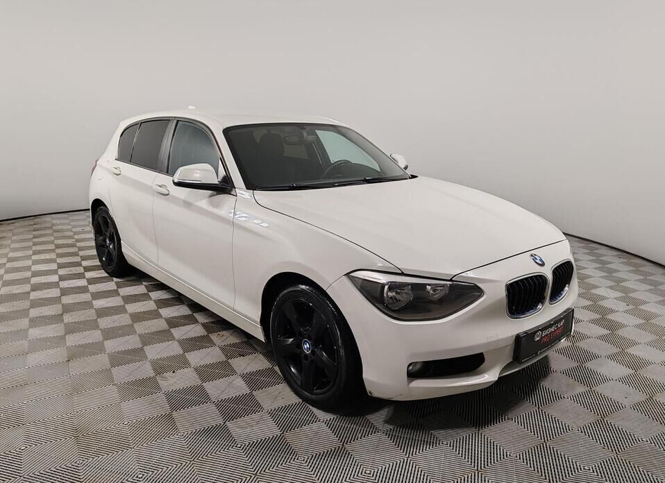BMW 1 серии, II (F20/F21) 116i 1.6 AT (136 л.с.)