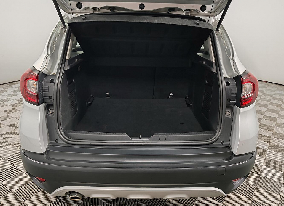 Renault Kaptur, I 1.6 CVT (114 л.с.)