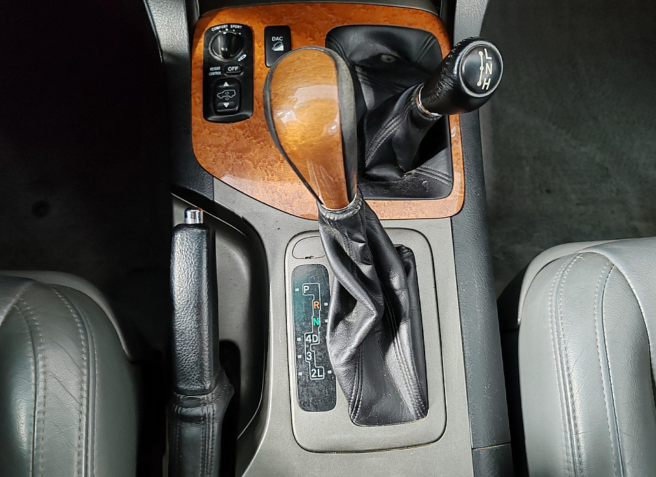 Lexus GX, I 470 4.7 AT (270 л.с.) 4WD