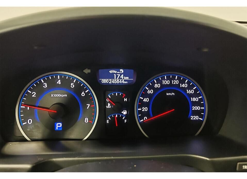 Hyundai Elantra, IV (HD) 1.6 AT (122 л.с.)