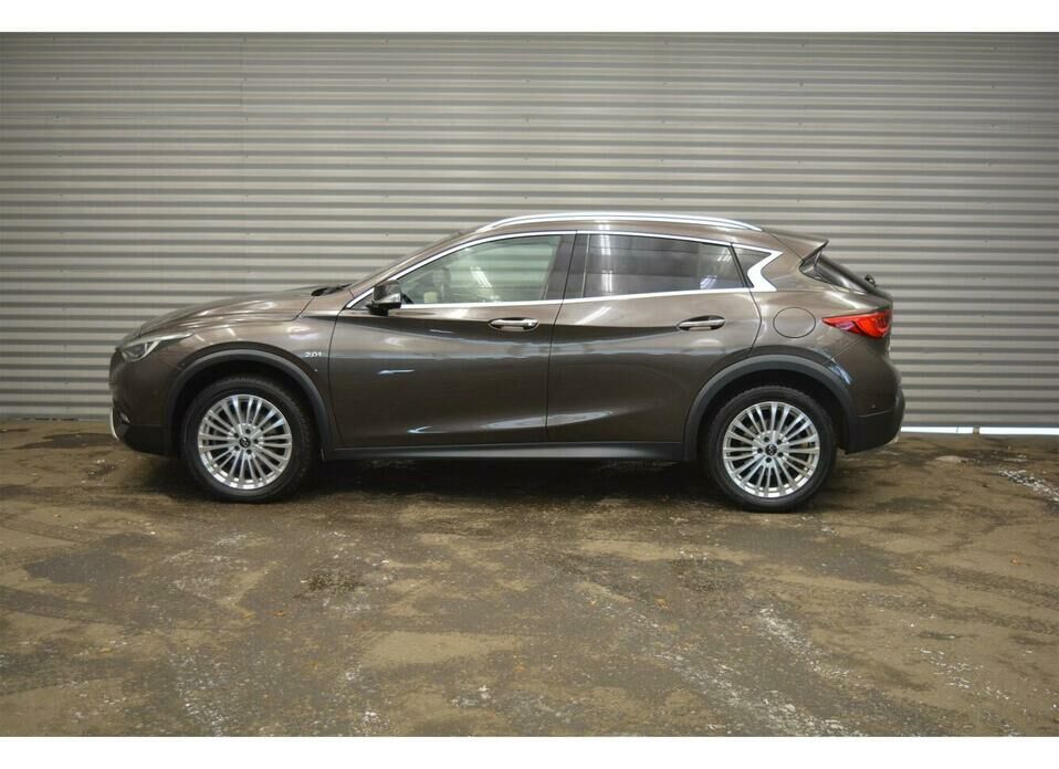 Infiniti QX30 2.0 AMT (211 л.с.) 4WD