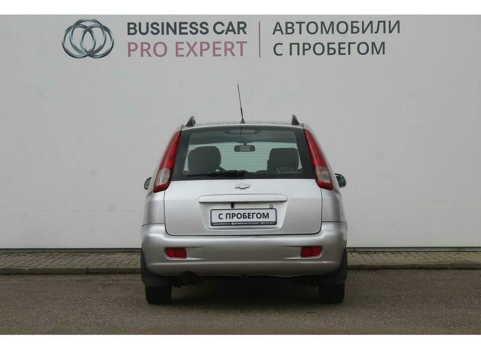 Chevrolet Tacuma 2.0 AT (121 л.с.)