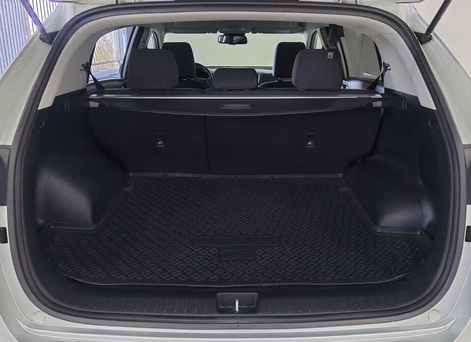 Kia Sportage, IV 2.0 AT (150 л.с.)