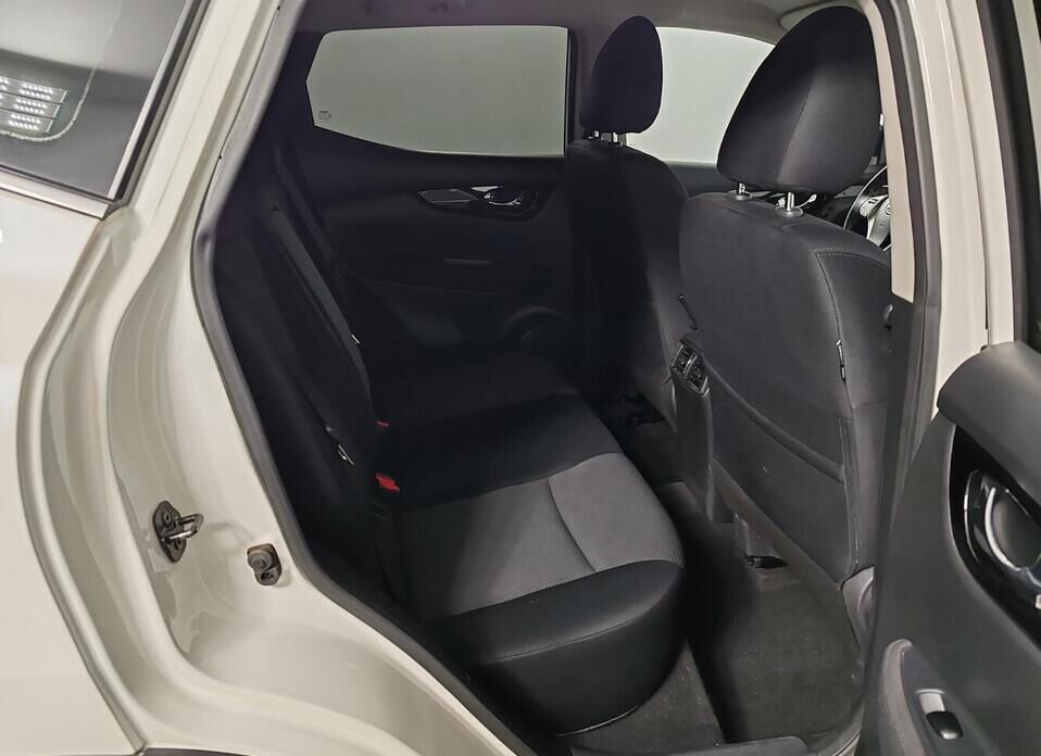 Nissan Qashqai, II 2.0 CVT (144 л.с.) 4WD